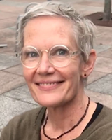 Jennifer Uleman headshot