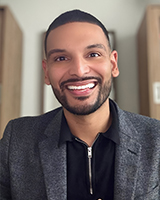 Stephen Santa-Ramirez headshot