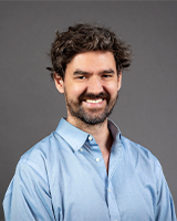 Gabriel Hetland headshot